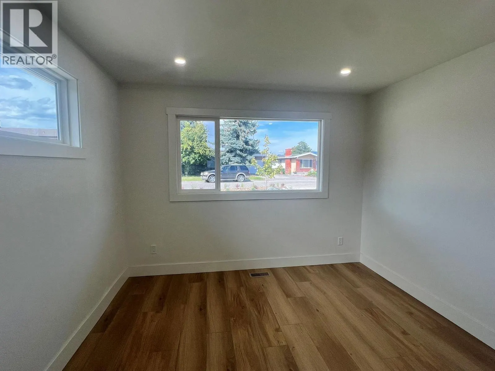 1457 Alta Vista Road