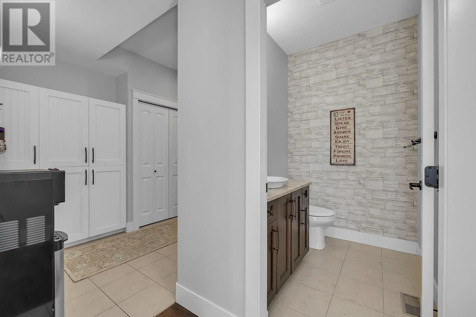 2358 Tallus Green Crescent