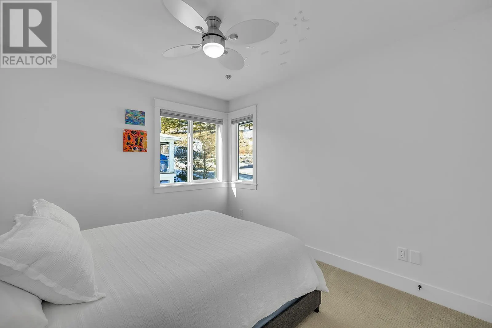 2358 Tallus Green Crescent