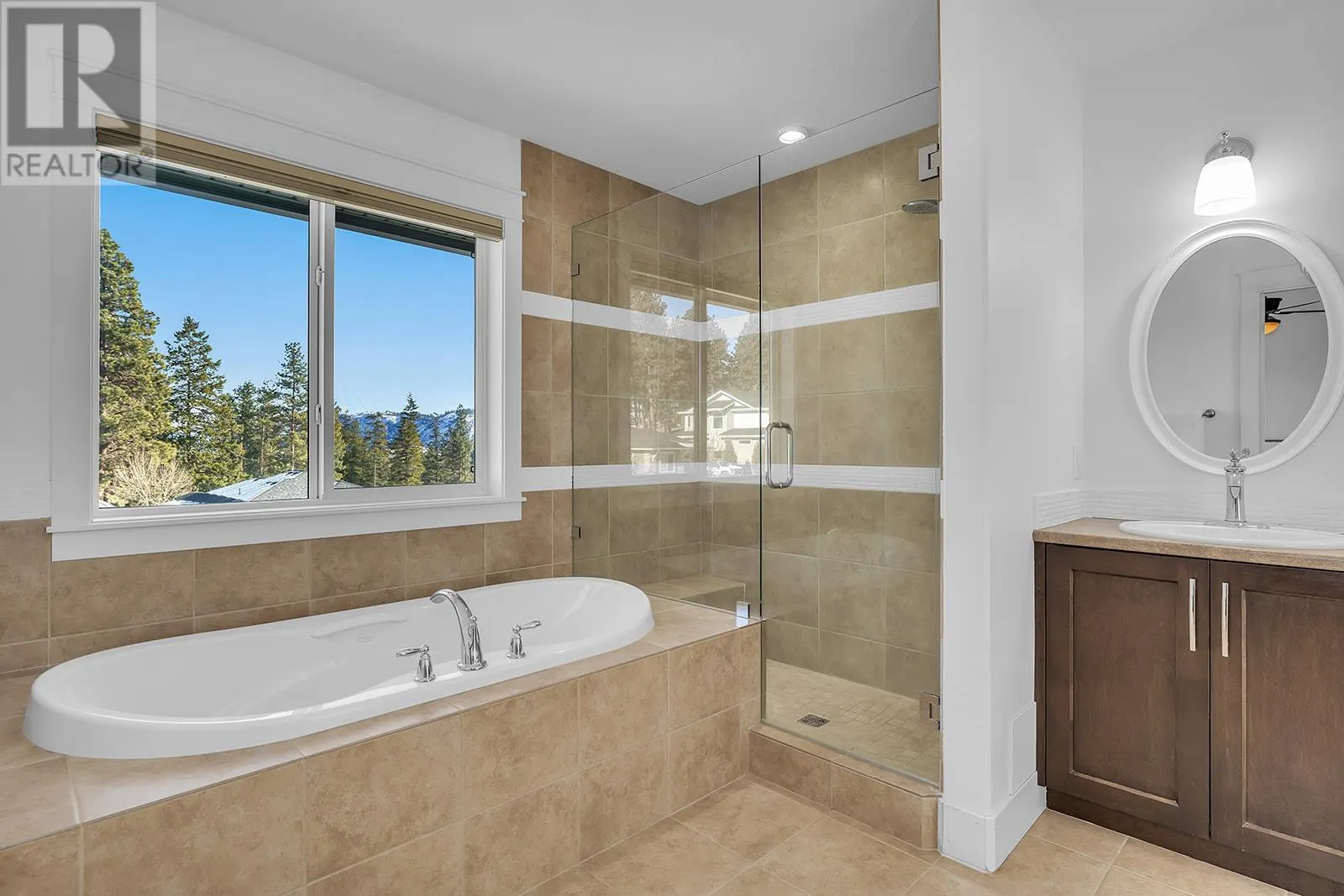 2358 Tallus Green Crescent