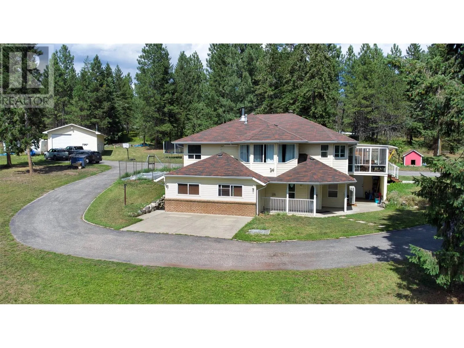 90 McInnes Road