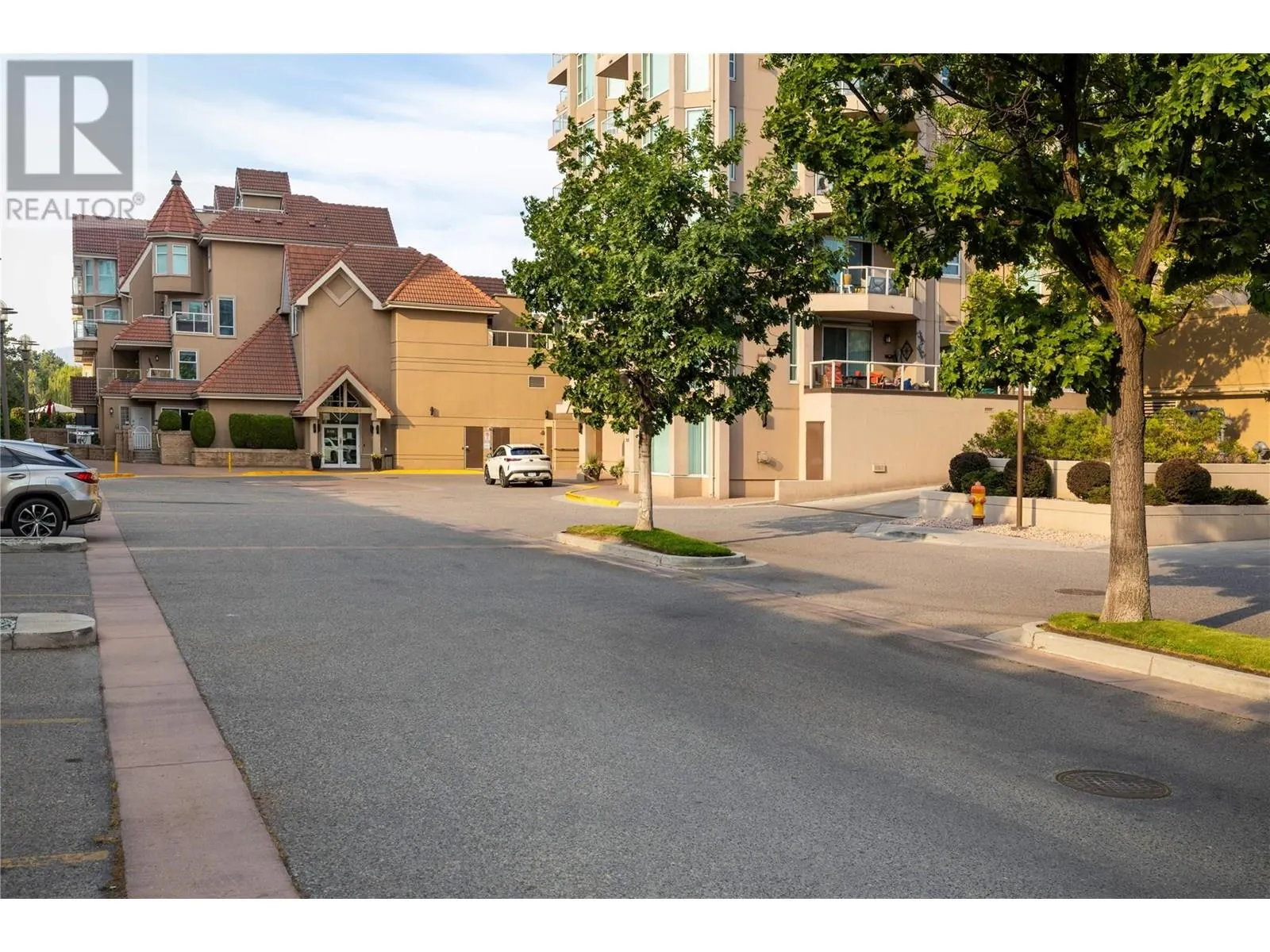 1152 Sunset Drive Unit# 706