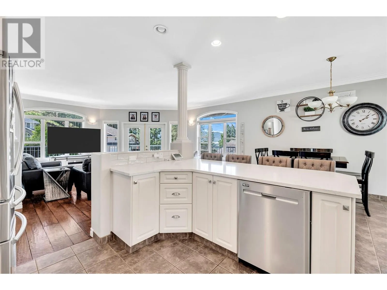 2956 Evergreen Drive
