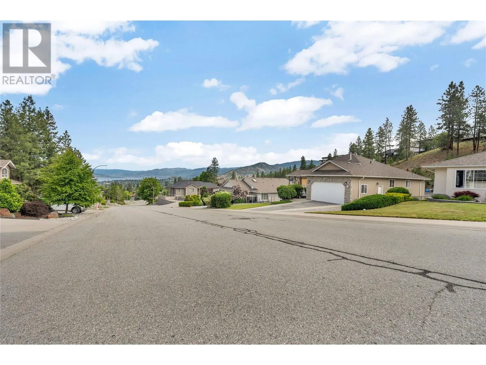 2956 Evergreen Drive