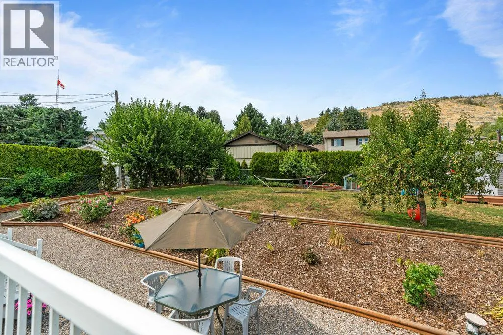 6390 Cardinal Road