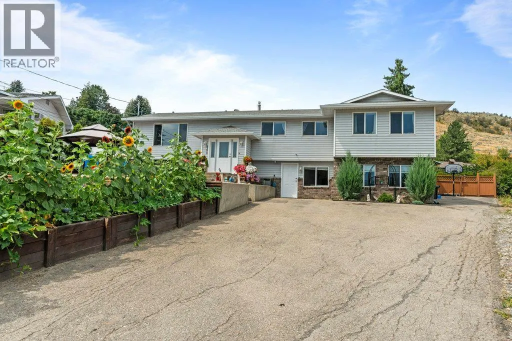 6390 Cardinal Road