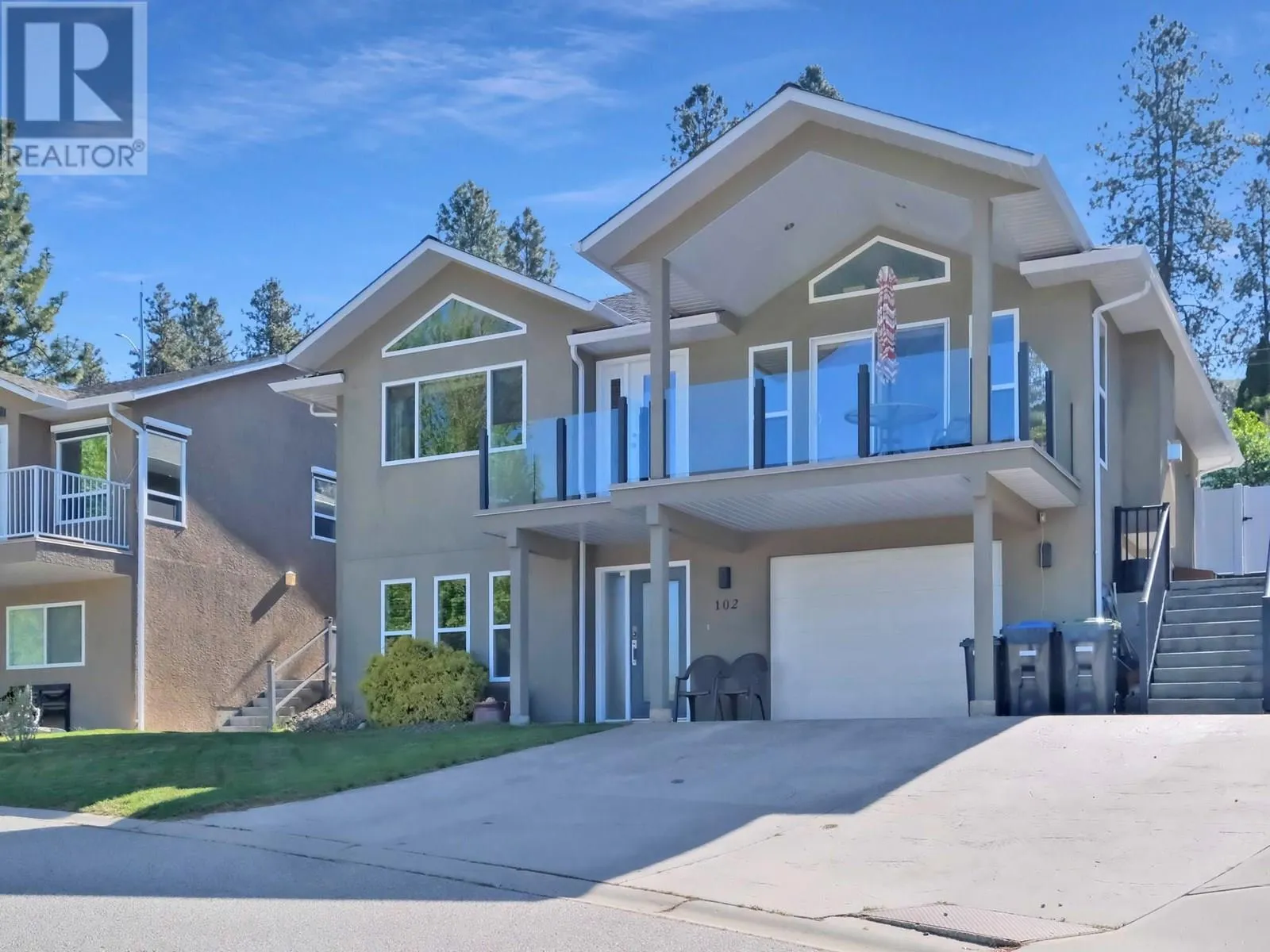 695 Pineview Road Unit# 102