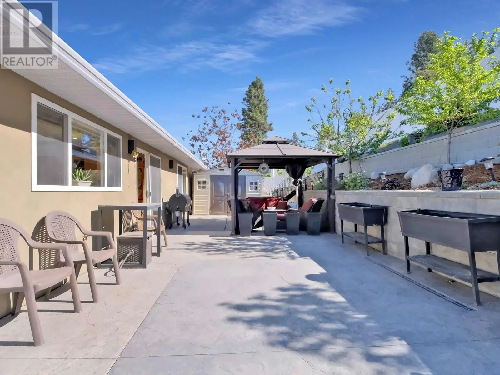 695 Pineview Road Unit# 102