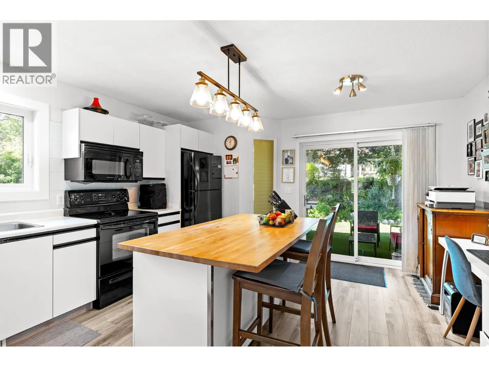 4035 Gellatly Road Unit# 132