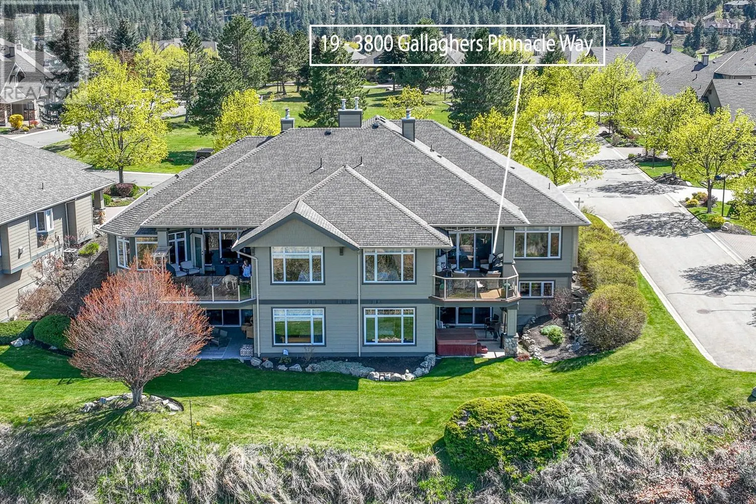 3800 Gallaghers Pinnacle Way Unit# 19