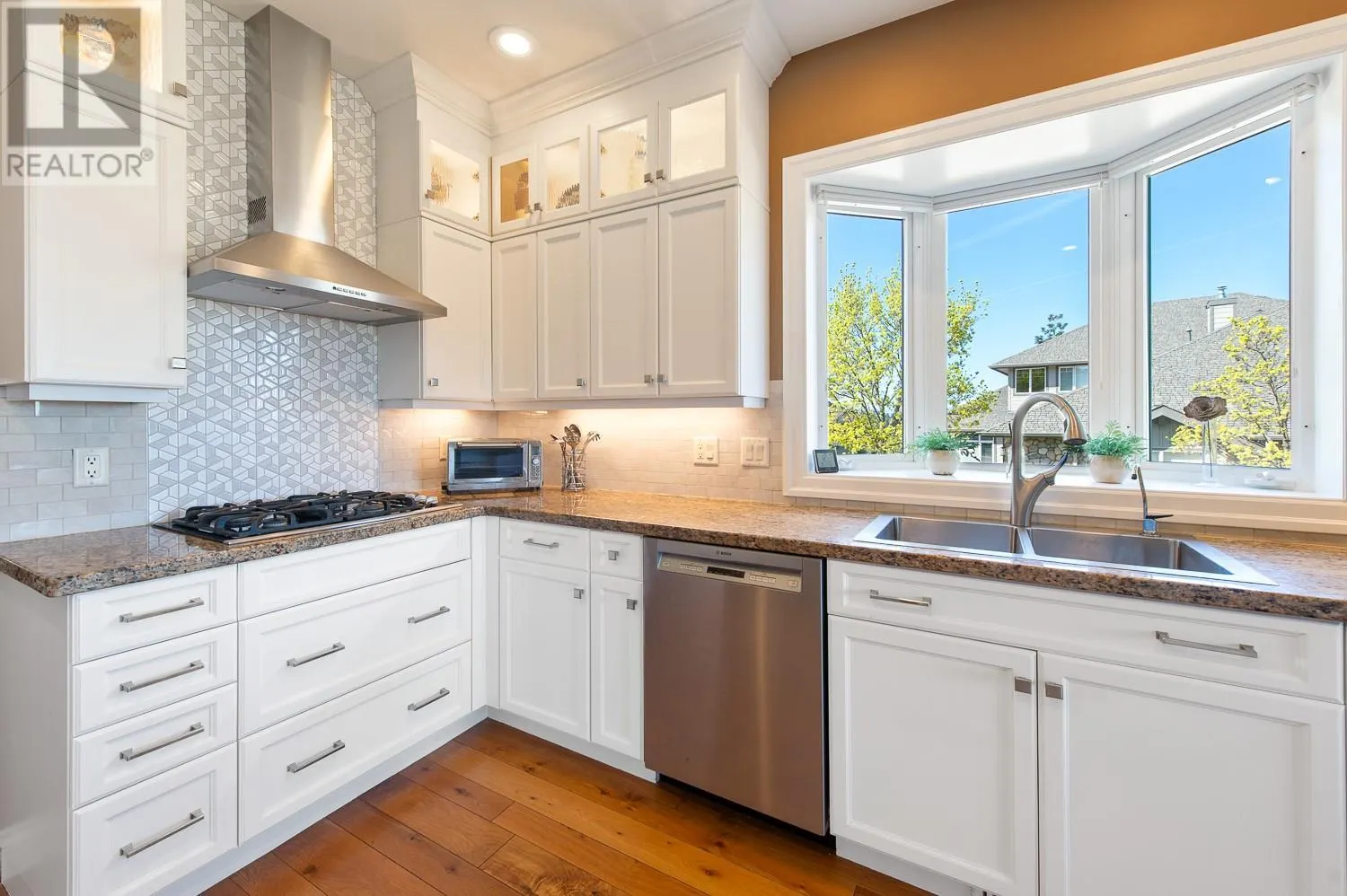 3800 Gallaghers Pinnacle Way Unit# 19