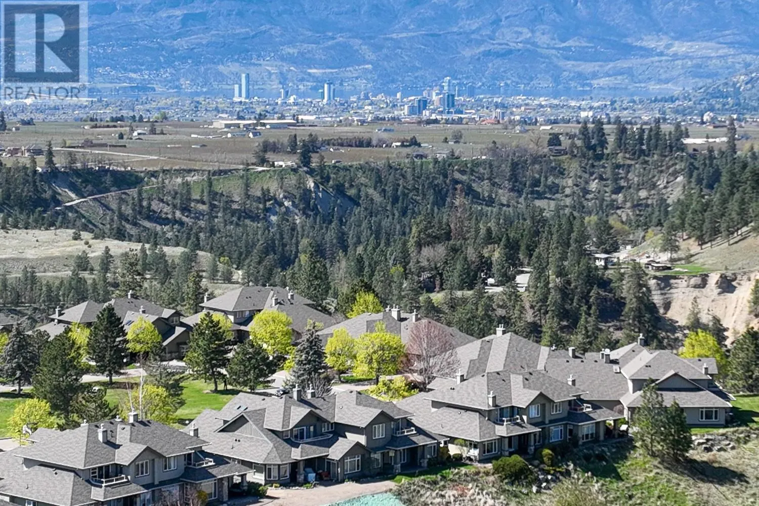 3800 Gallaghers Pinnacle Way Unit# 19