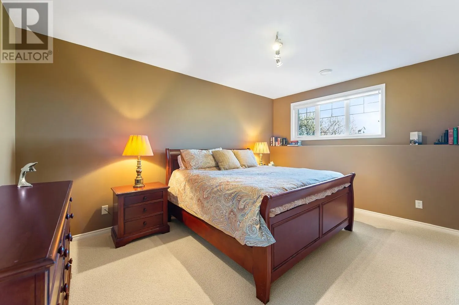 3800 Gallaghers Pinnacle Way Unit# 19
