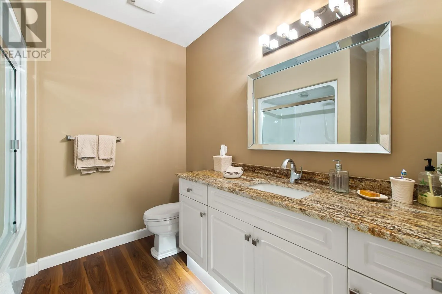 3800 Gallaghers Pinnacle Way Unit# 19