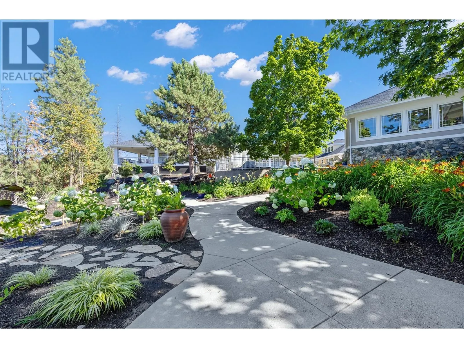 3800 Gallaghers Pinnacle Way Unit# 19