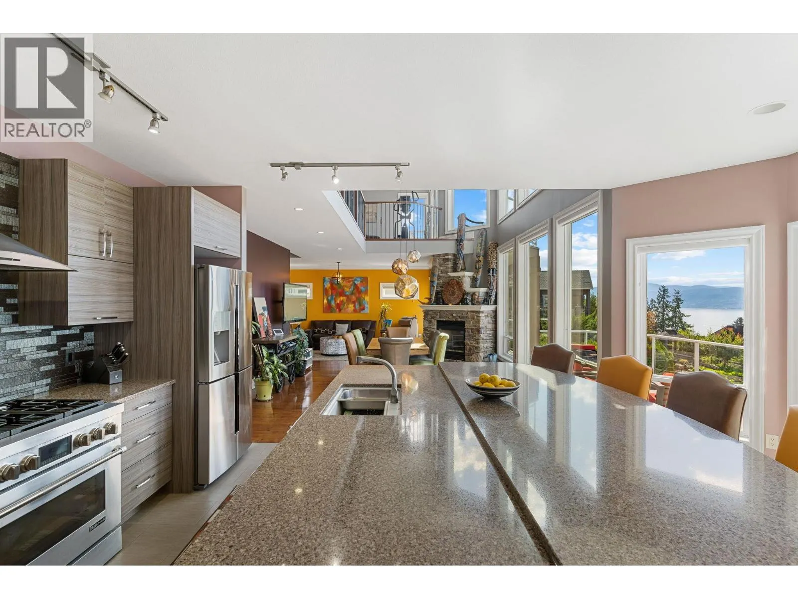 374 Quilchena Drive