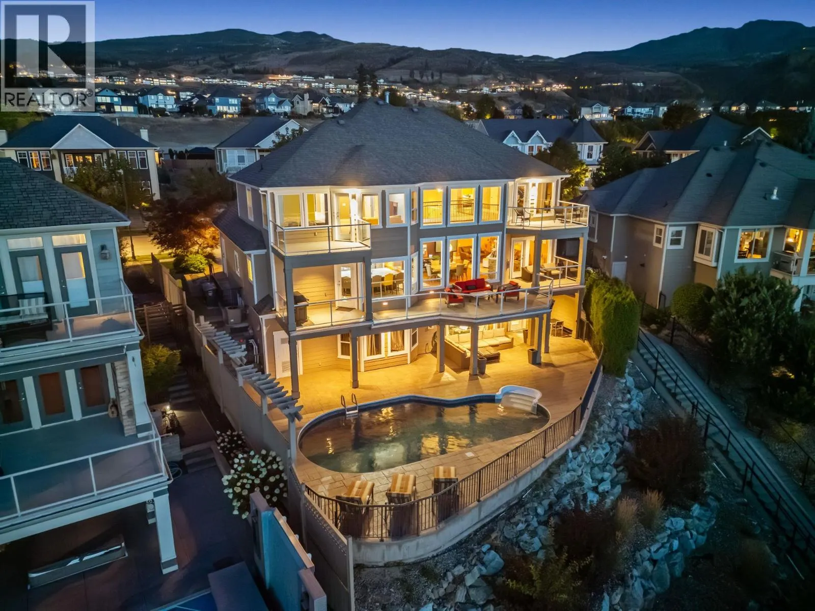 374 Quilchena Drive