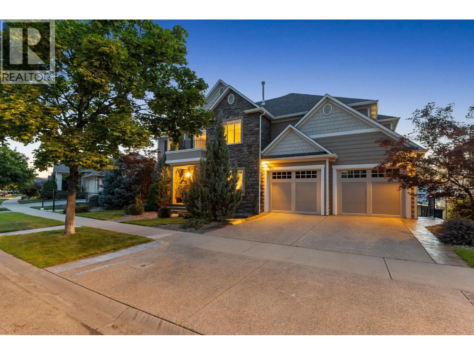 374 Quilchena Drive