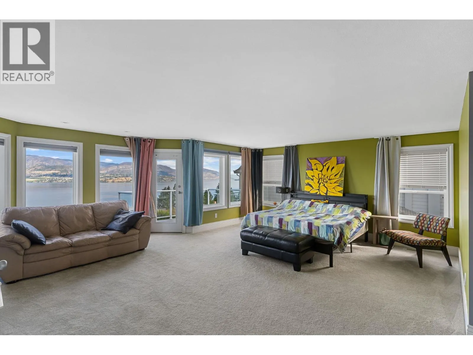 374 Quilchena Drive