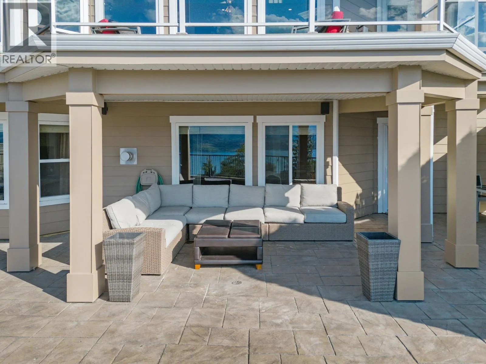 374 Quilchena Drive