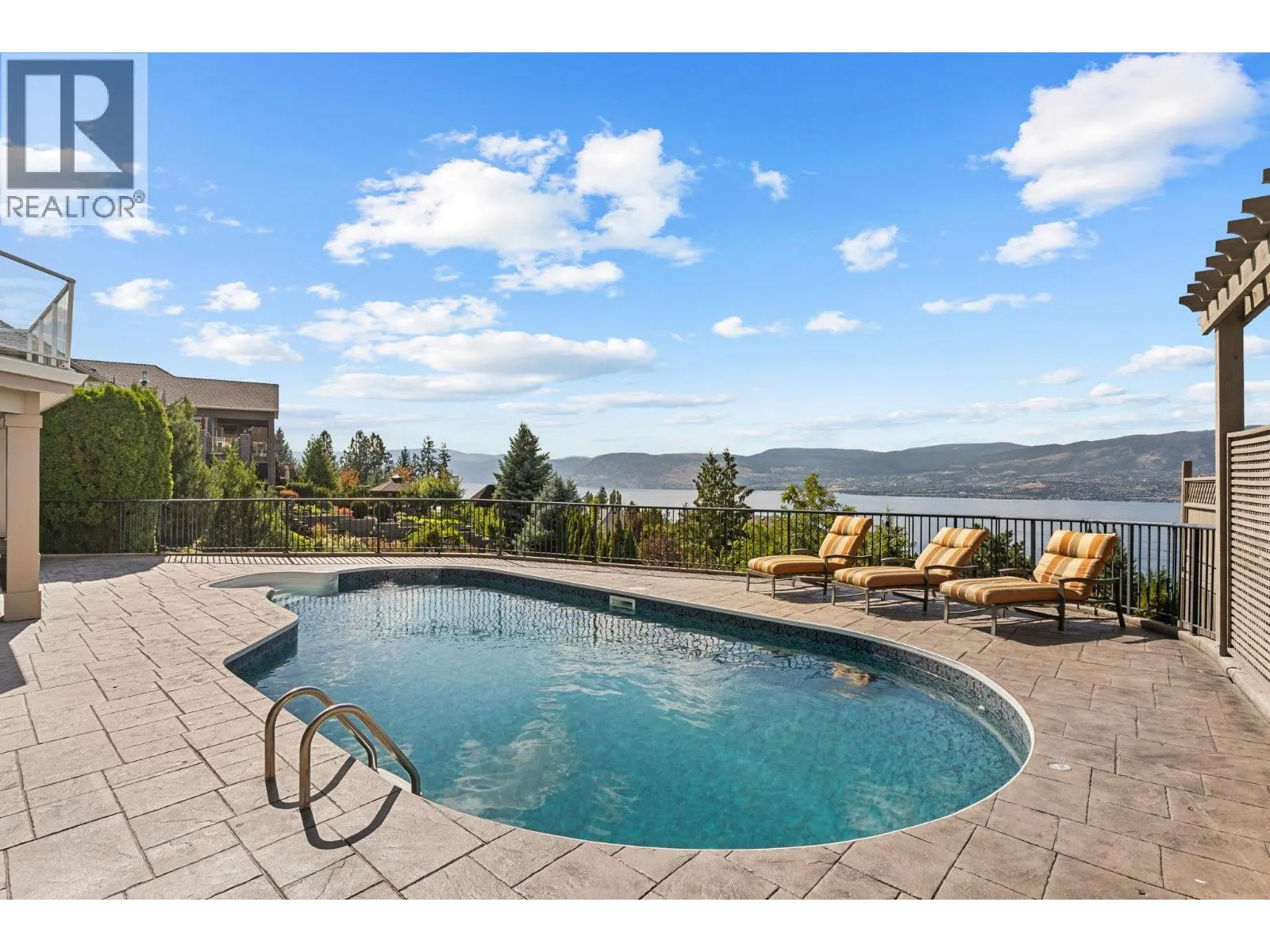 374 Quilchena Drive