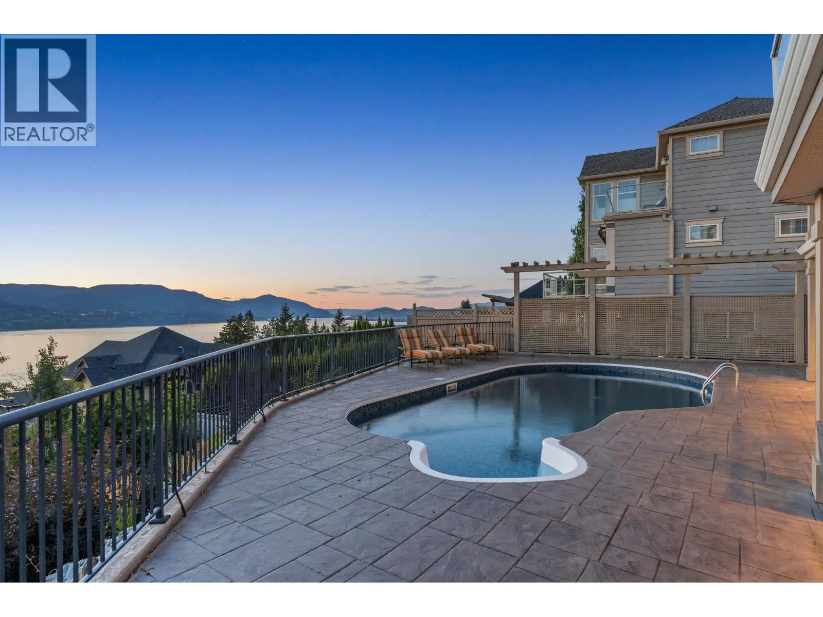 374 Quilchena Drive