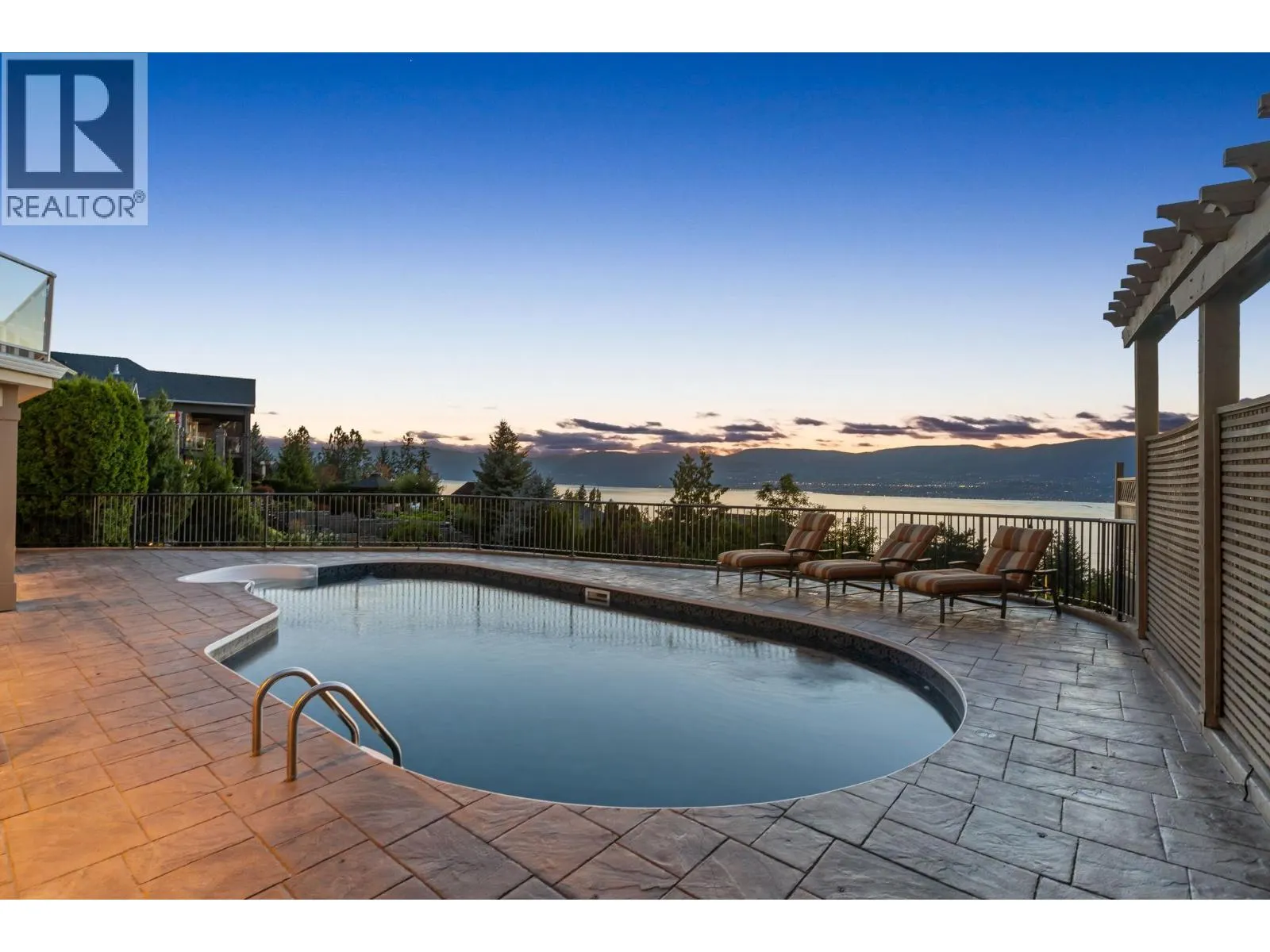 374 Quilchena Drive