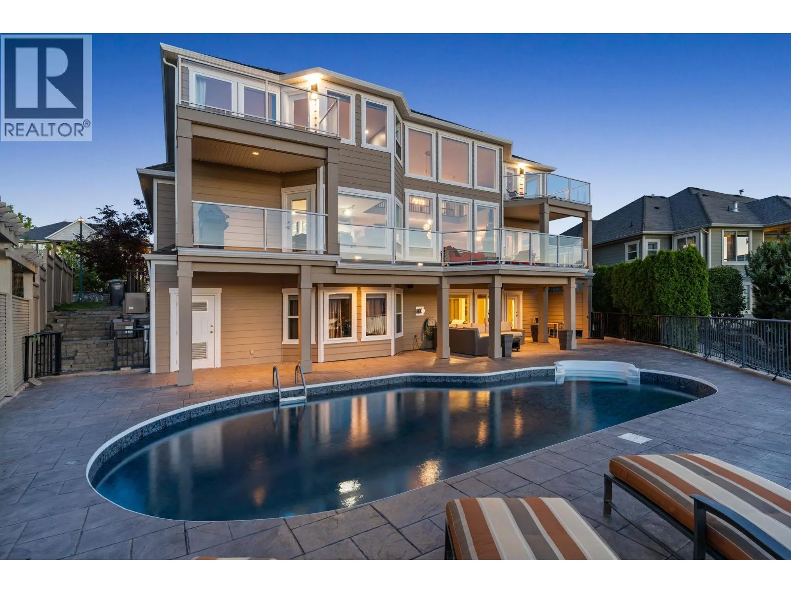 374 Quilchena Drive