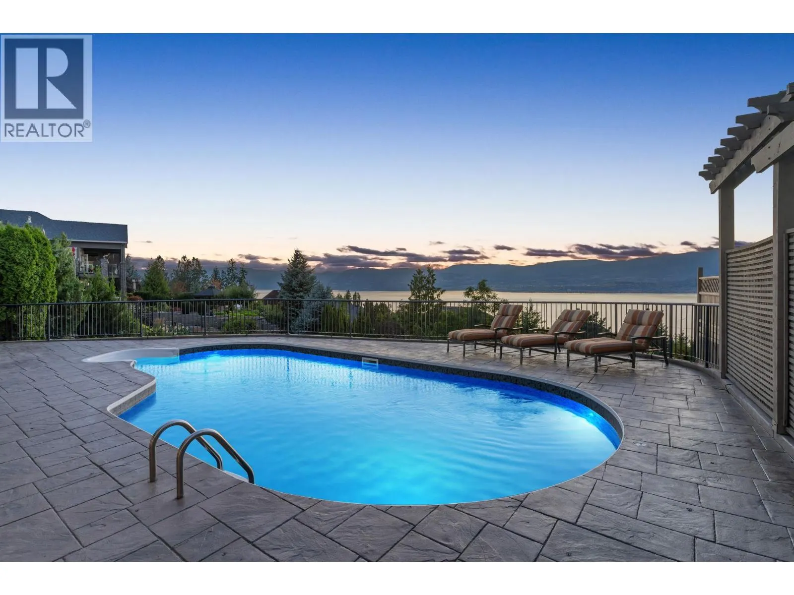 374 Quilchena Drive