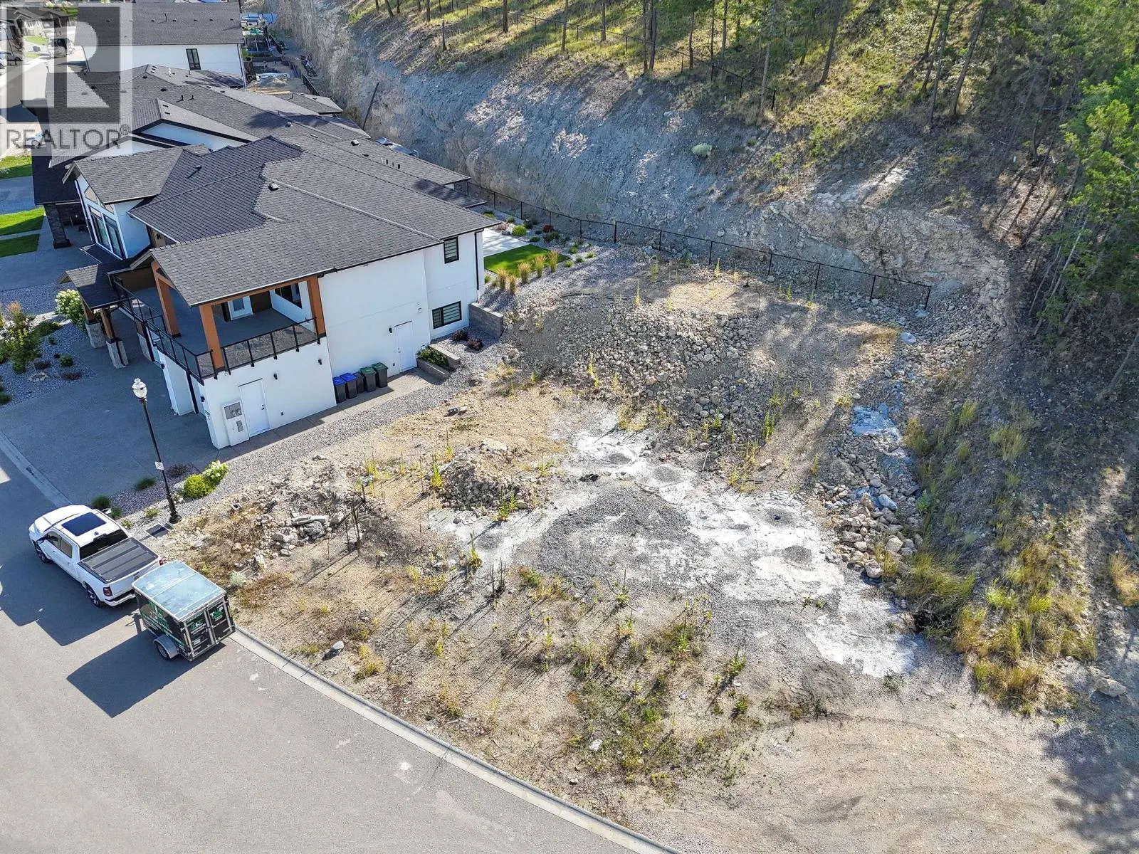 2301 Lavetta Drive