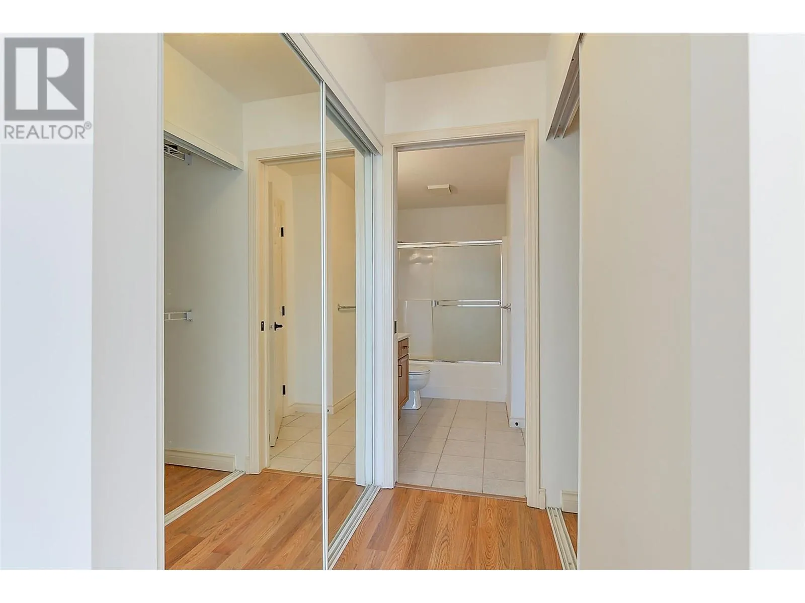 3815 Brown Road Unit# 205