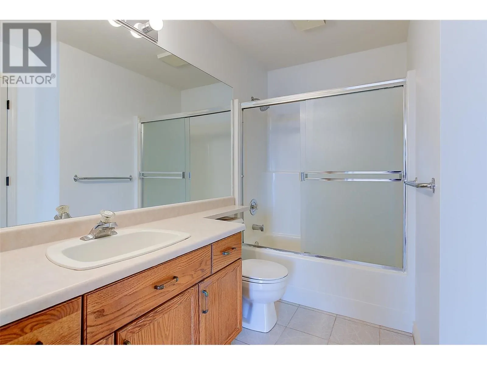 3815 Brown Road Unit# 205