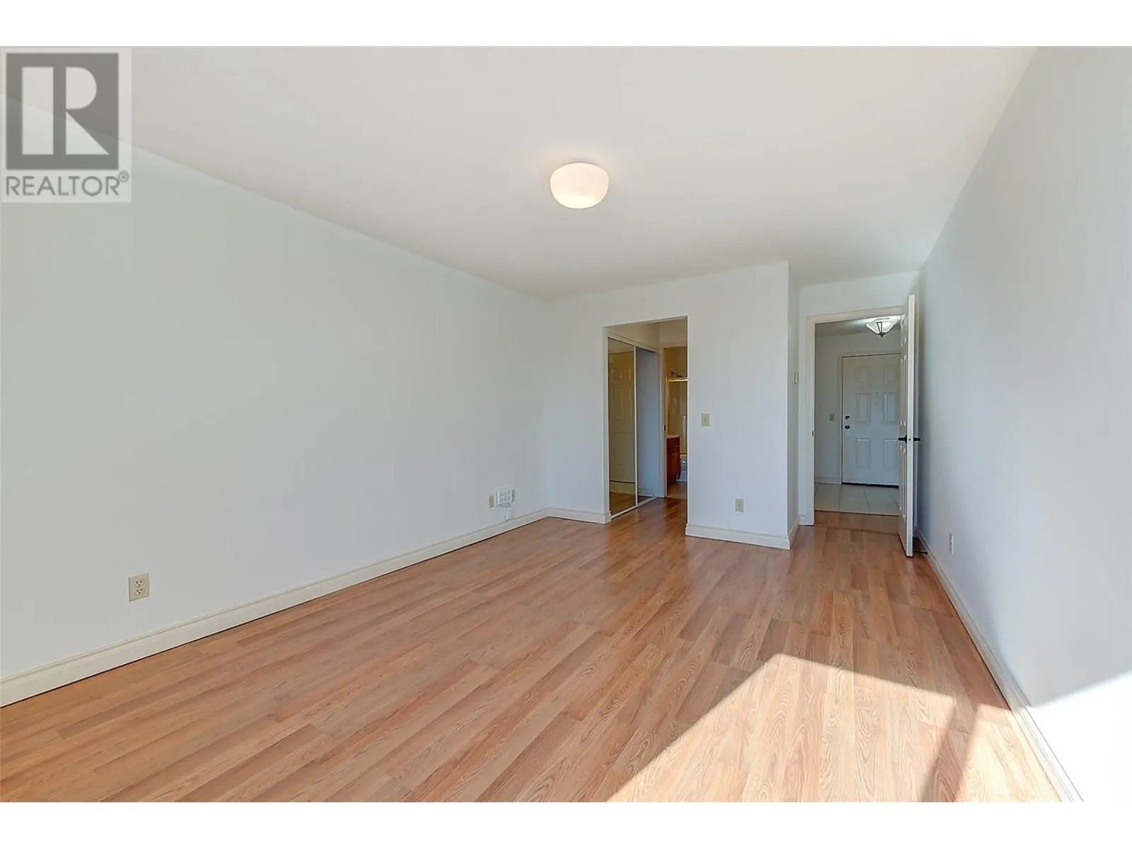 3815 Brown Road Unit# 205