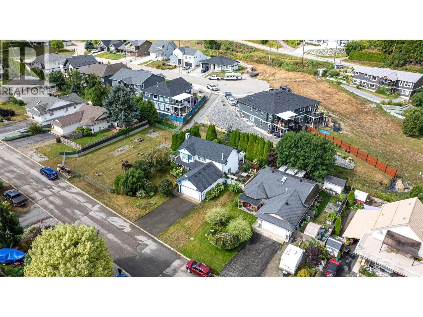 53 Preston Crescent