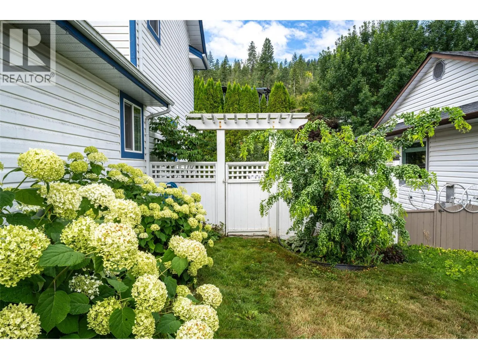 53 Preston Crescent