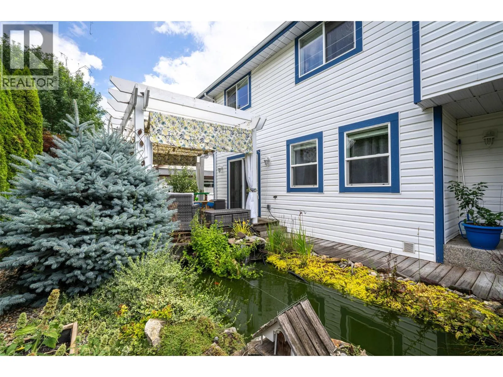 53 Preston Crescent
