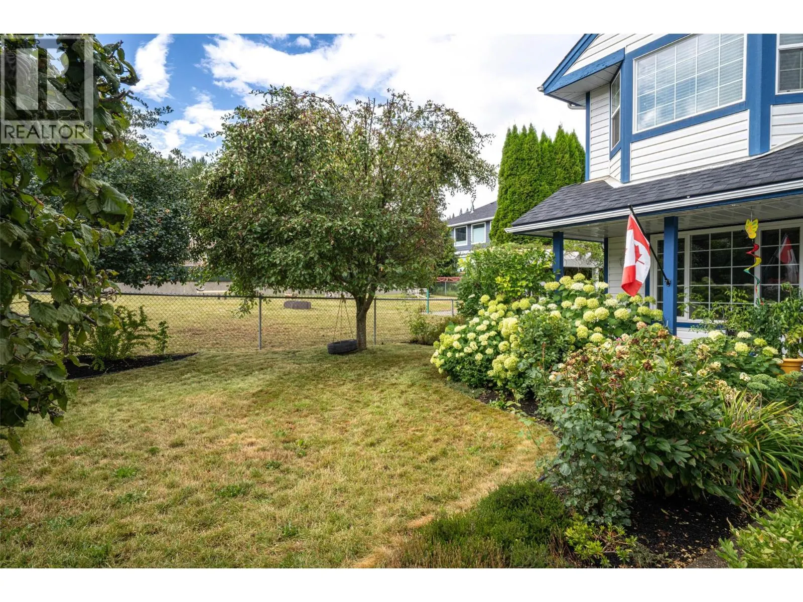 53 Preston Crescent