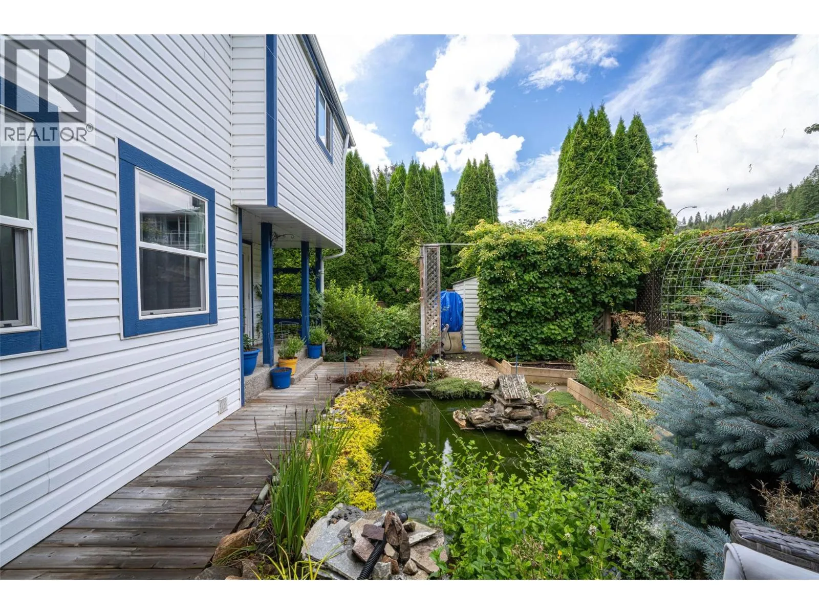 53 Preston Crescent