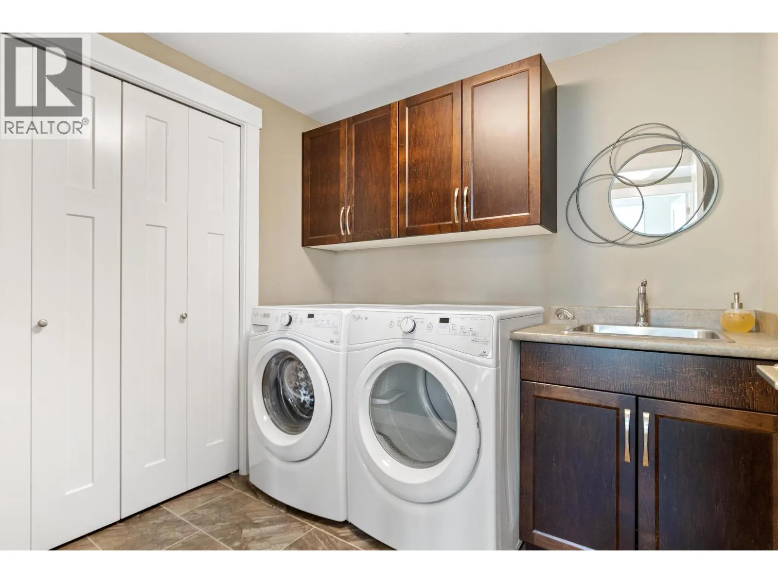 1870 Rosealee Lane Unit# 11