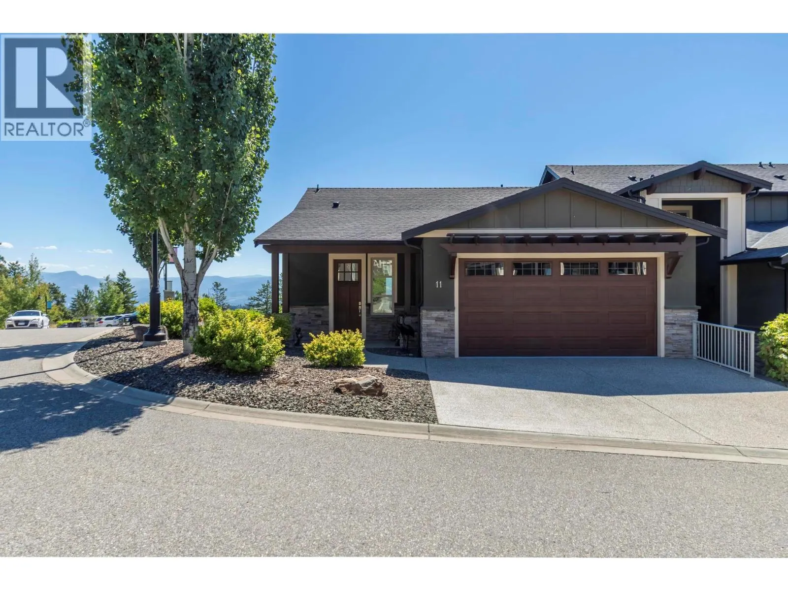 1870 Rosealee Lane Unit# 11