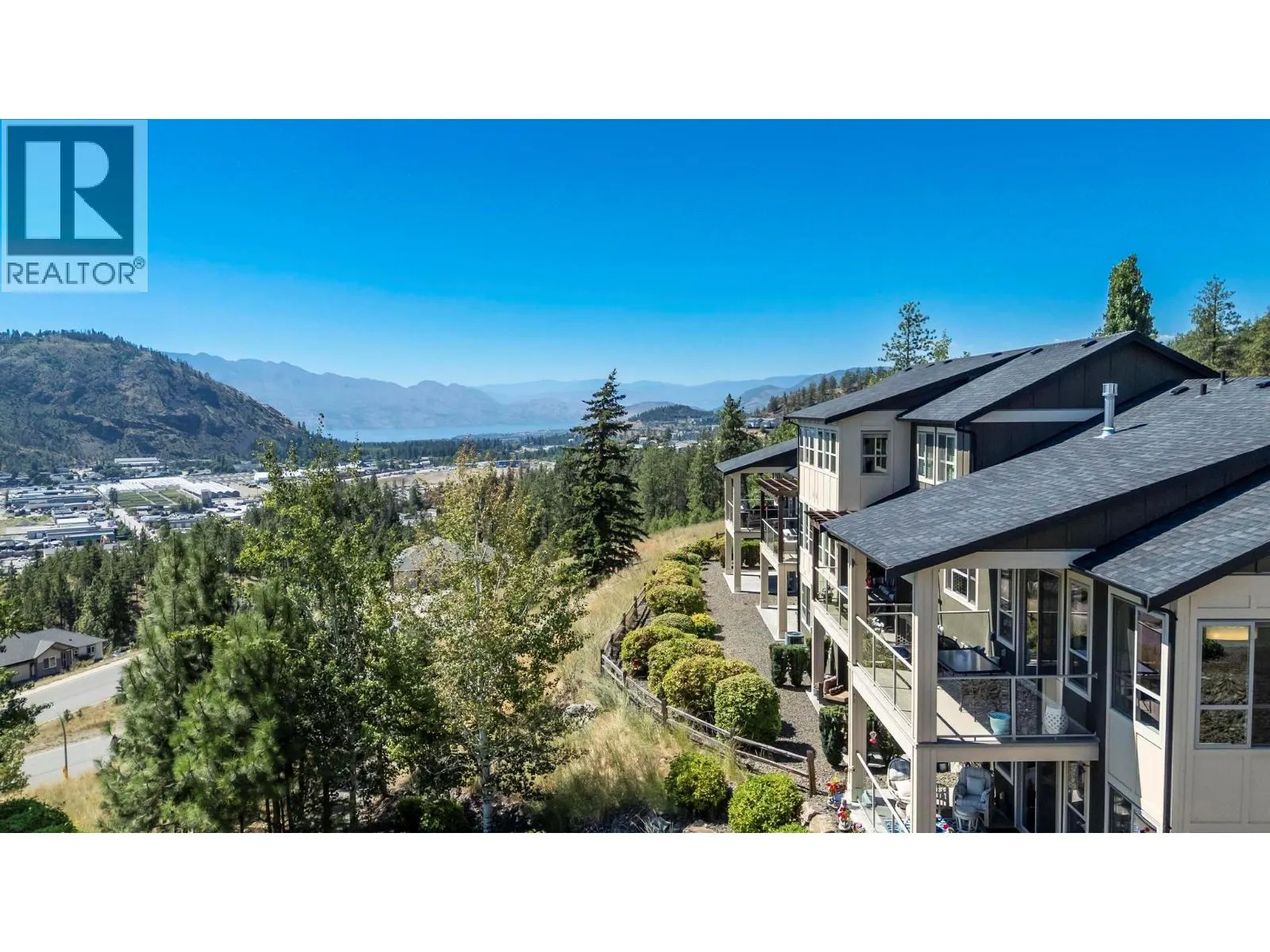1870 Rosealee Lane Unit# 11