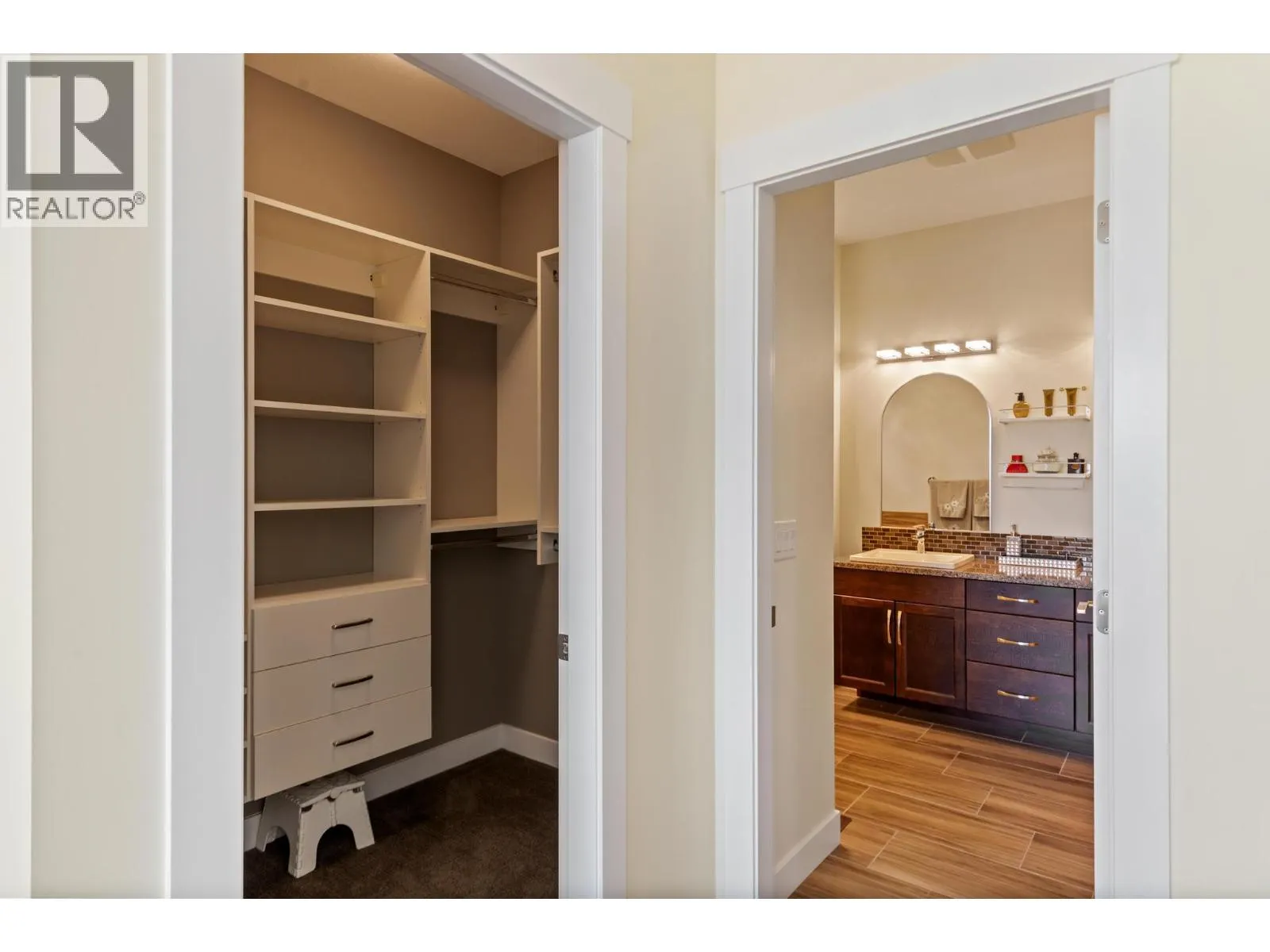 1870 Rosealee Lane Unit# 11