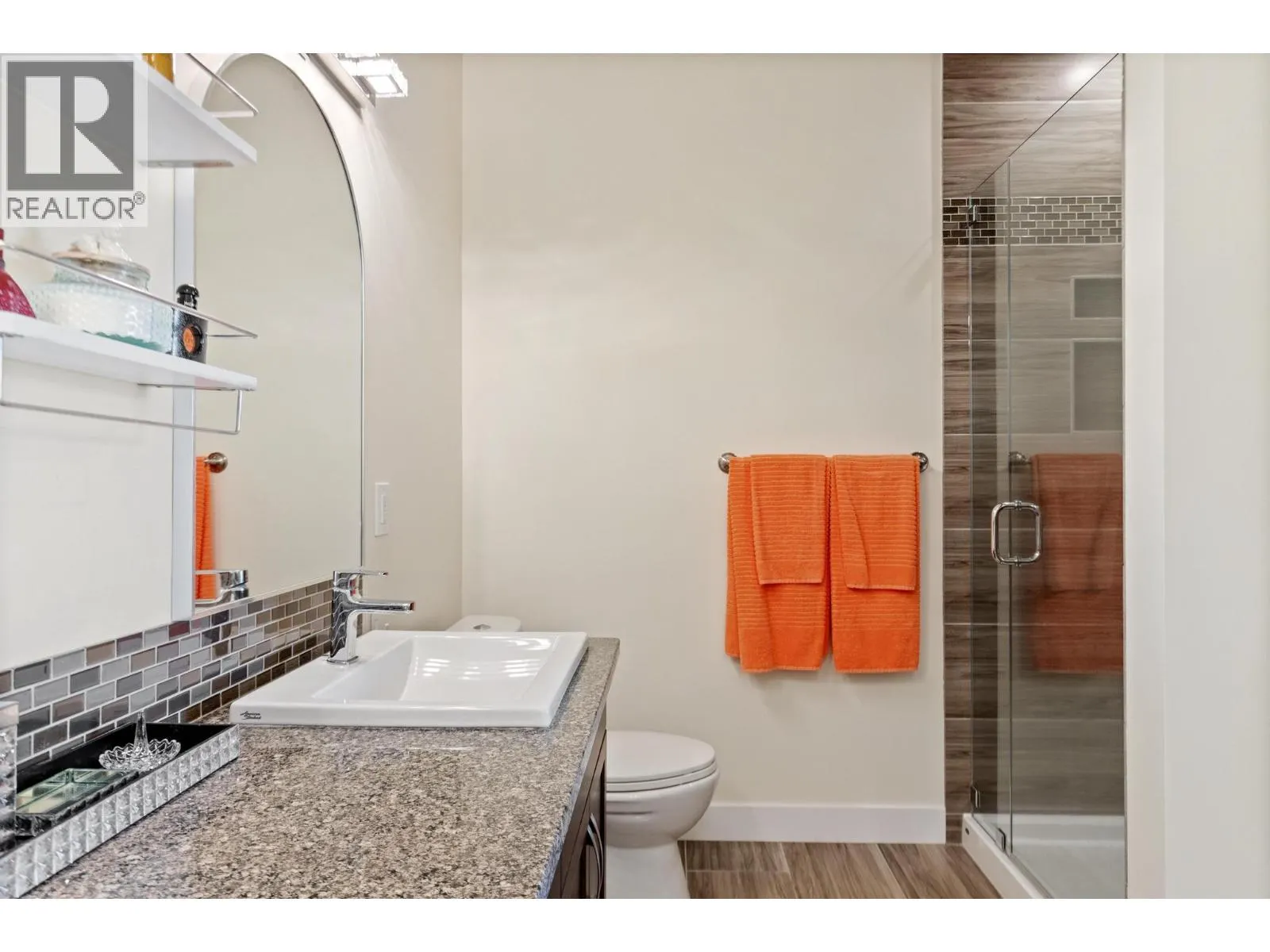 1870 Rosealee Lane Unit# 11