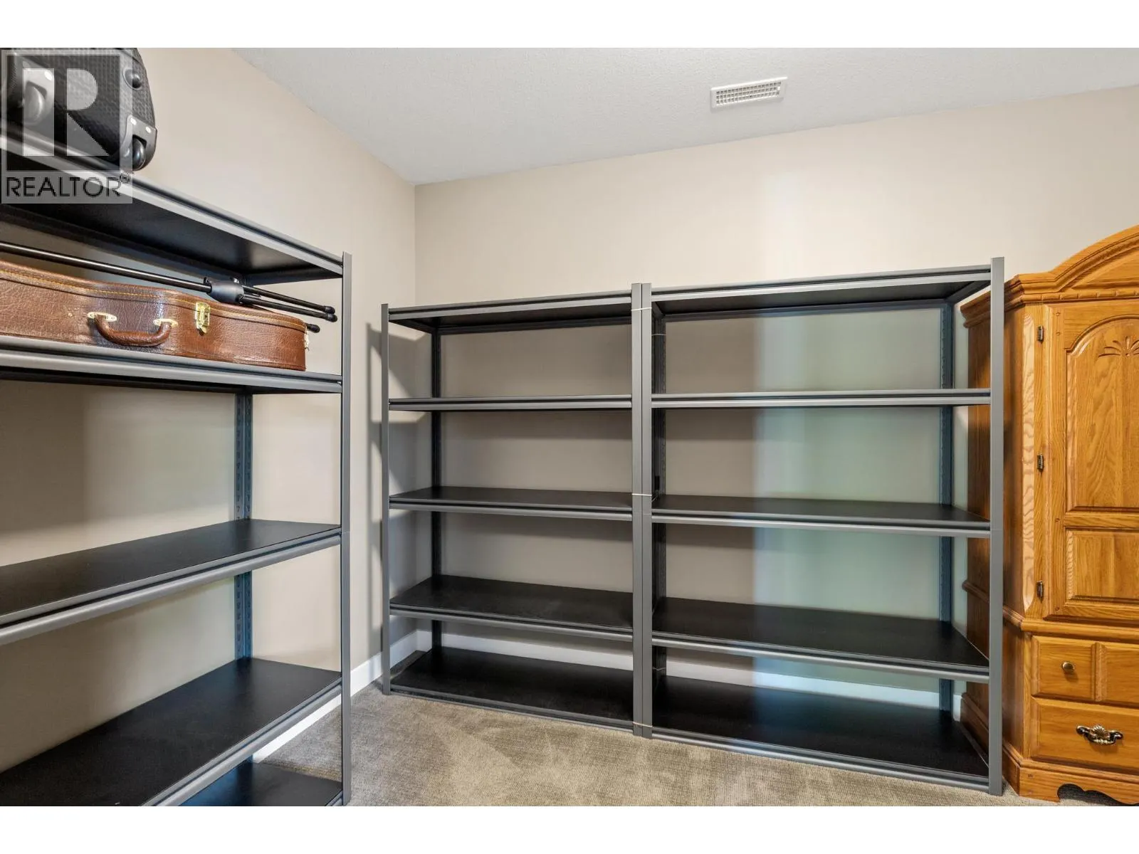 1870 Rosealee Lane Unit# 11