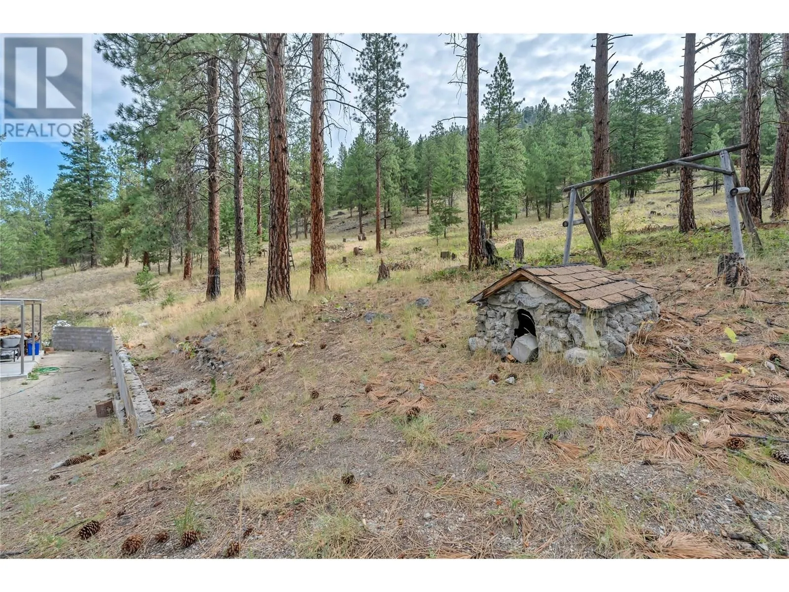 501 FISH LAKE Road