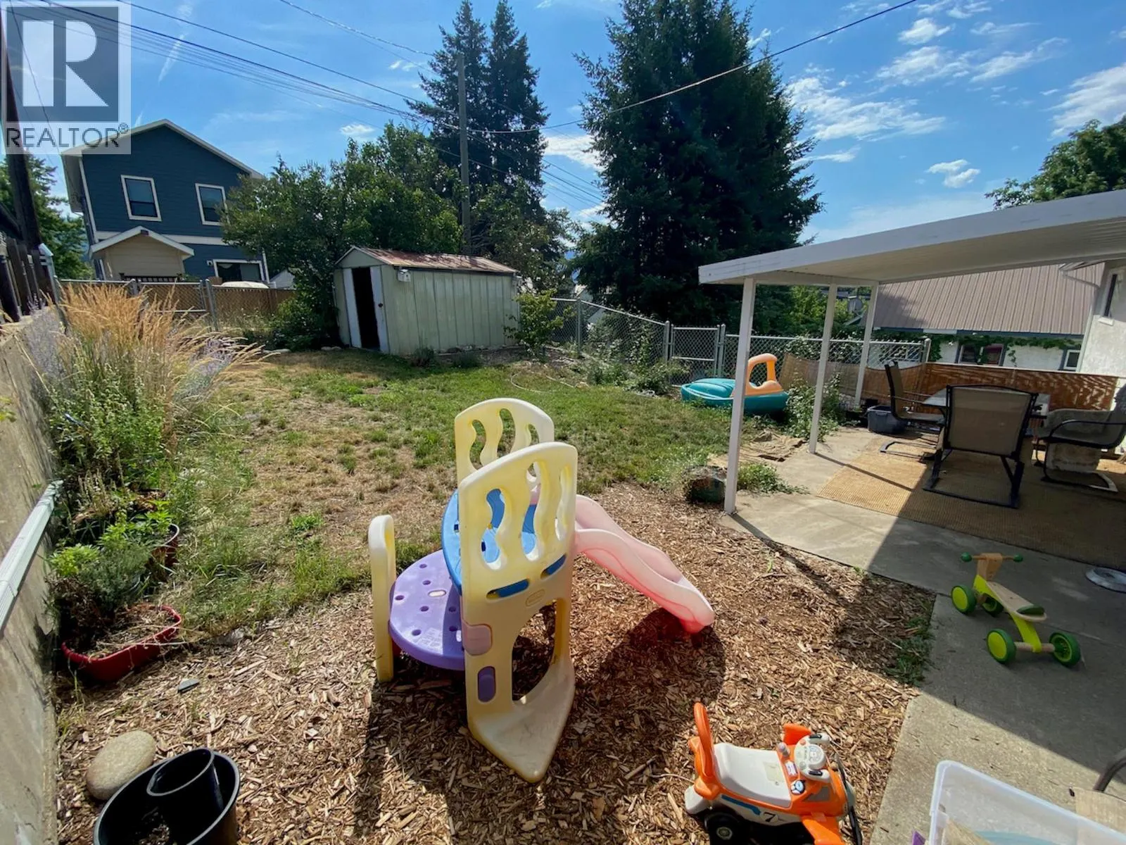 307 9th Avenue