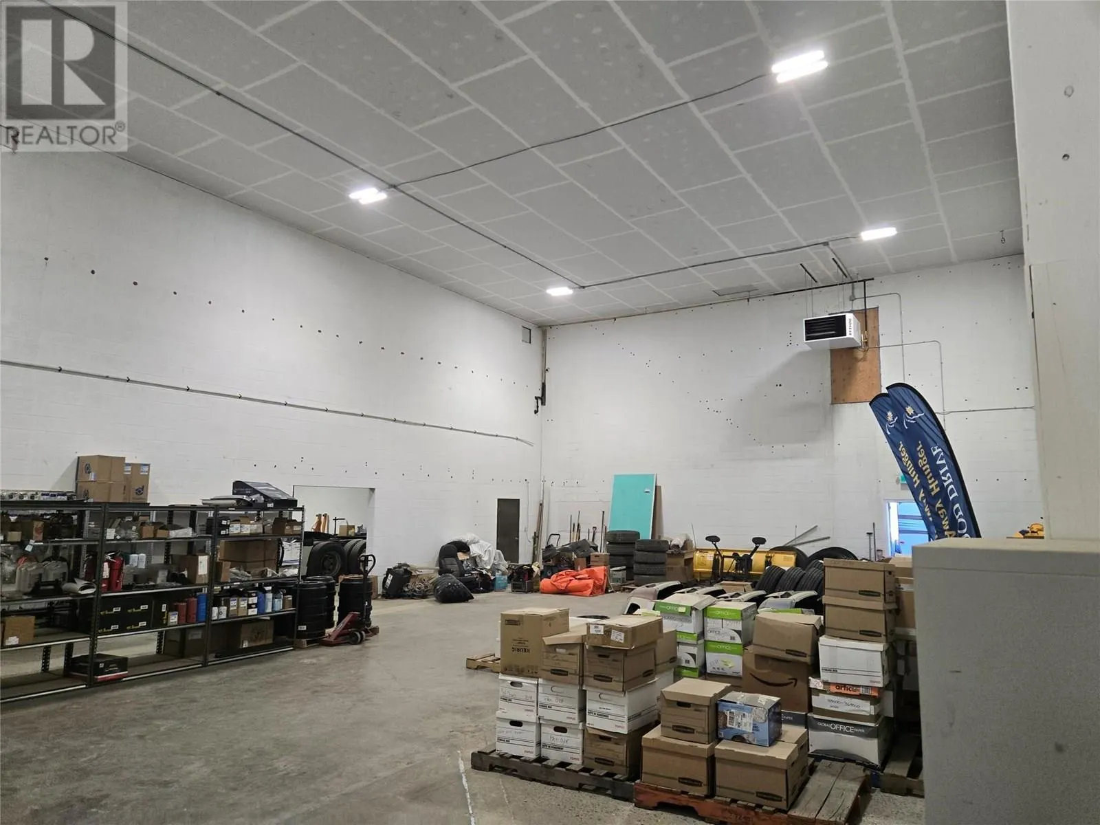 903 Raffan Road