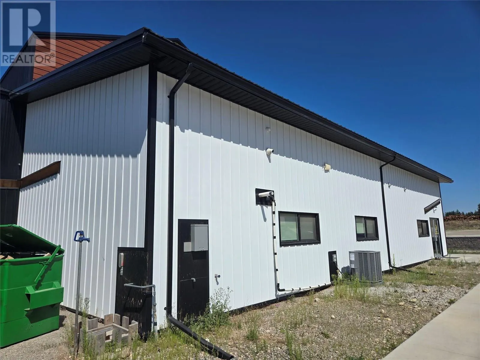 903 Raffan Road