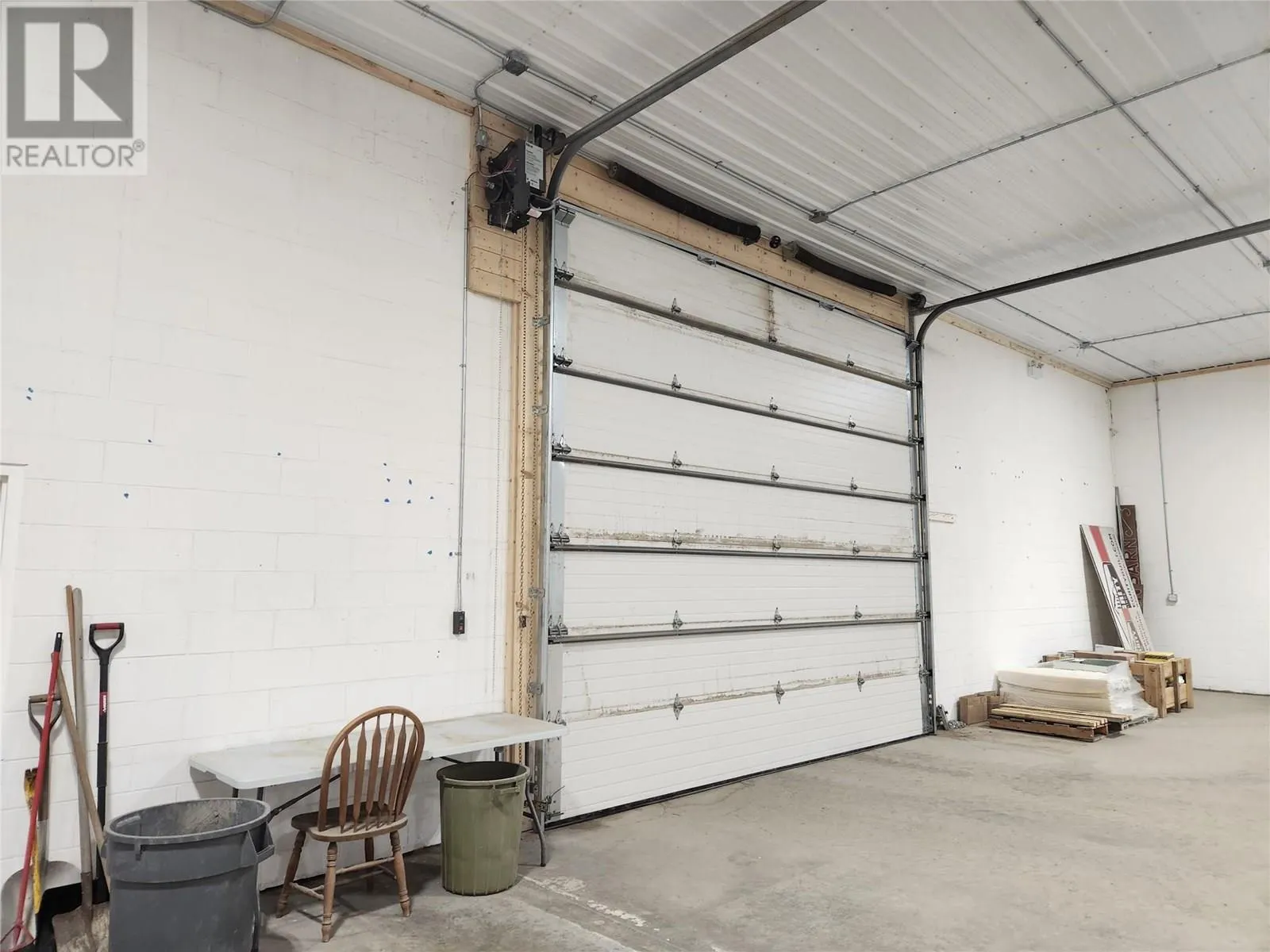 903 Raffan Road