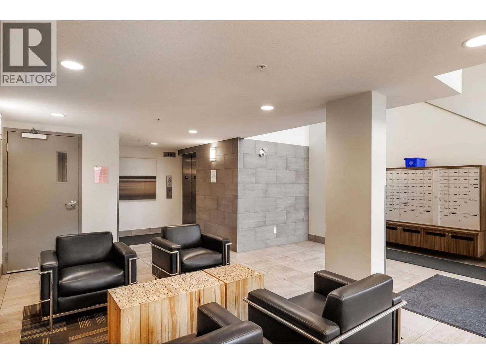 725 Academy Way Unit# PH18